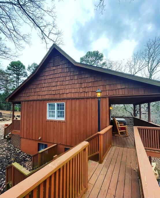 Eagle Crest Cabin, White River View With Hottub ยูเรกาสปริงส์ ภายนอก รูปภาพ